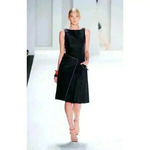 Carolina Herrera Silk Dress Sleeveless Runway Cocktail Party 8 M Knee Length